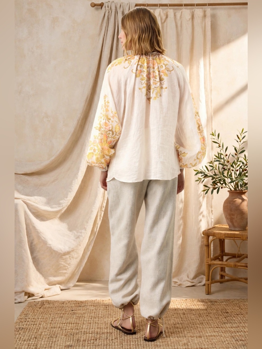 Kate Ford Noaea Blouse Cream Floral Peasant Blouse size US 6-8 - Picture 3 of 12